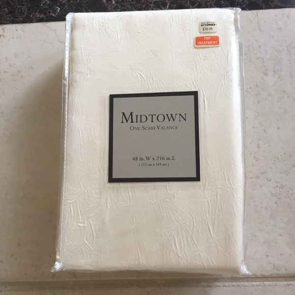 Midtown Window Scarf Valance Cream 48” W x 216” L - Picture 3 of 3